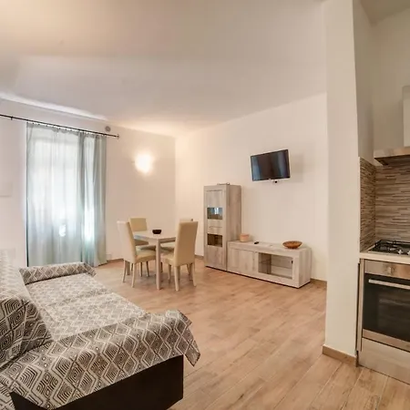 Domus 3* אולביה