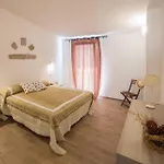 בית הארחה Domus 4*