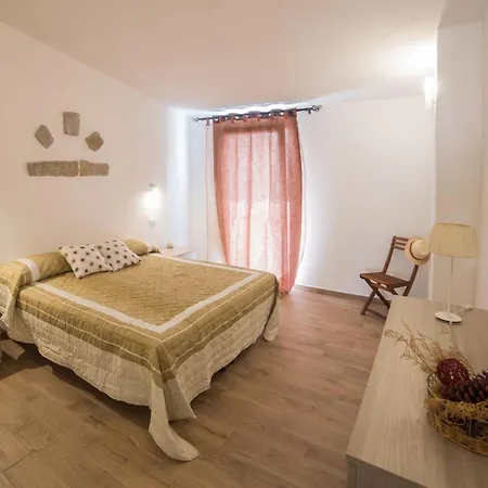 Πανσιόν Domus 4*