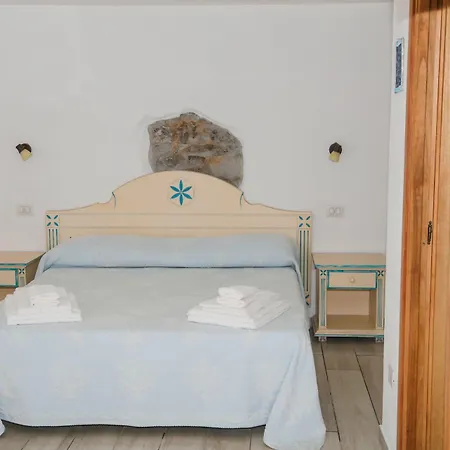 Affittacamere Domus 3*