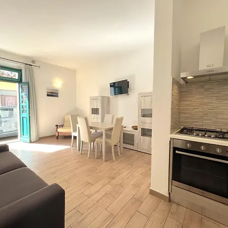בית הארחה Domus אולביה